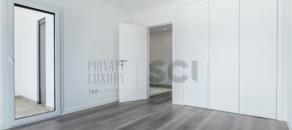 4 Schlafzimmer Haus in Corroios, Portugal, Nr. 100682 21