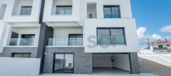 4 Schlafzimmer Haus in Corroios, Portugal, Nr. 100682 28