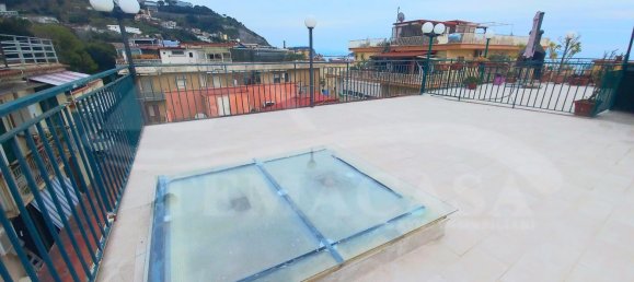 2 rooms Apartment in Pozzuoli, Italy No. 31550 50