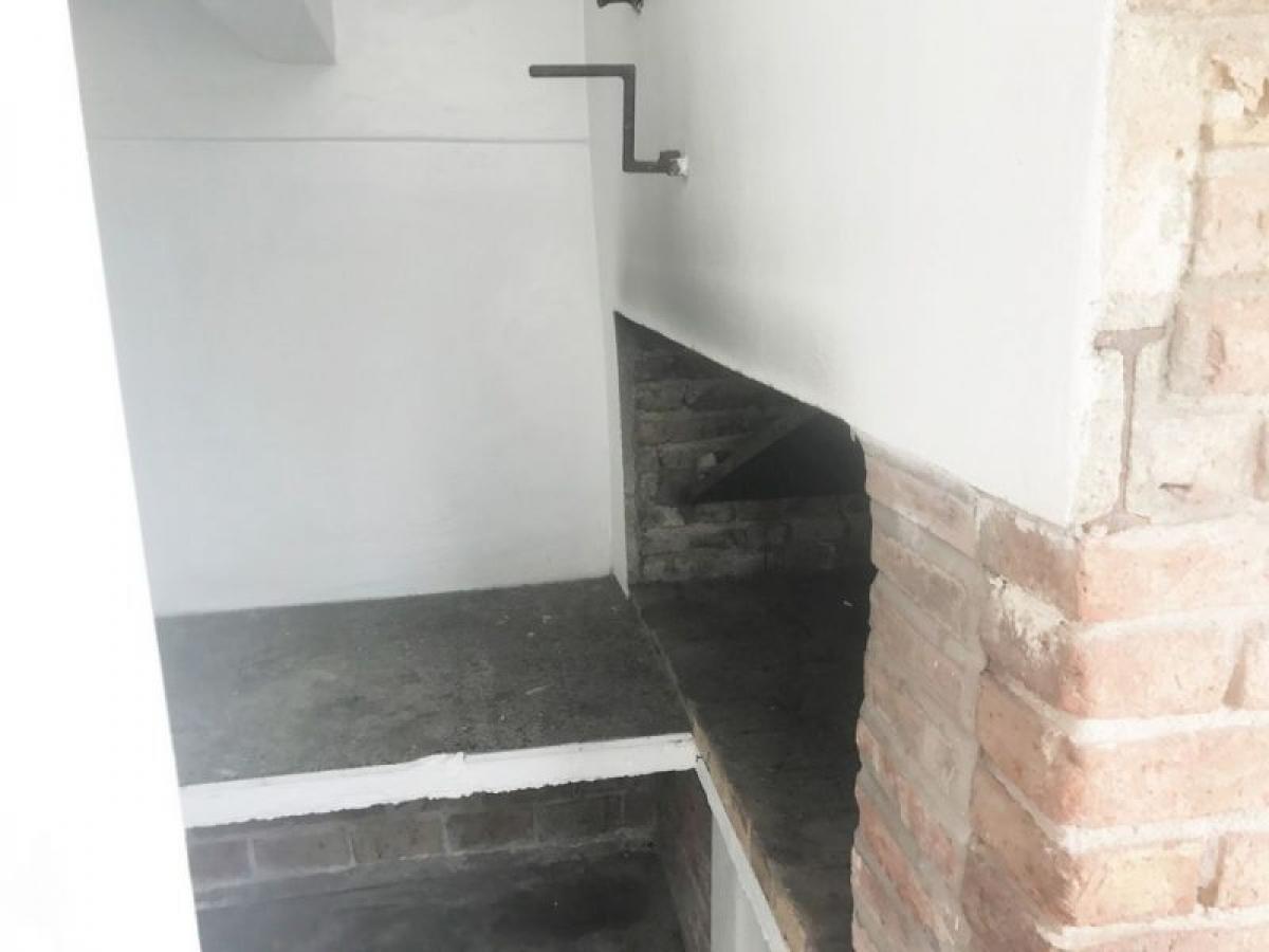 2 bedrooms House in Montevideo, Uruguay No. 8472