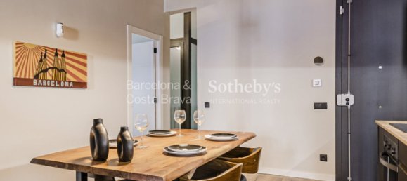 2 chambres Appartement à Eixample, Spain No. 133787 4