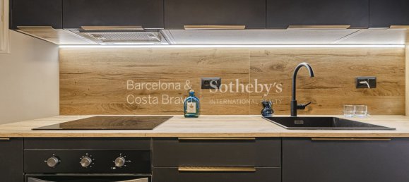 2 chambres Appartement à Eixample, Spain No. 133787 14