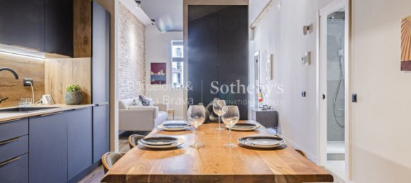 2 chambres Appartement à Eixample, Spain No. 133787 5