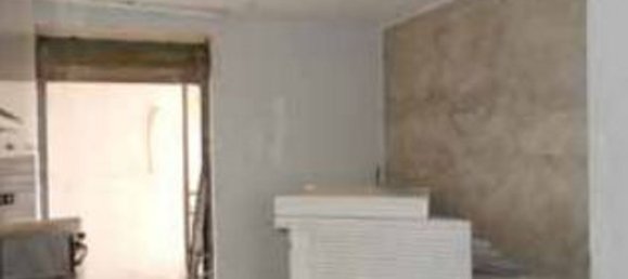 4 rooms Apartment in Giugliano in Campania, Italy No. 224668 10