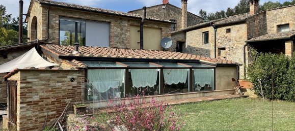 Casa de 8 dormitorios en Montaione, Italy No. 308 2