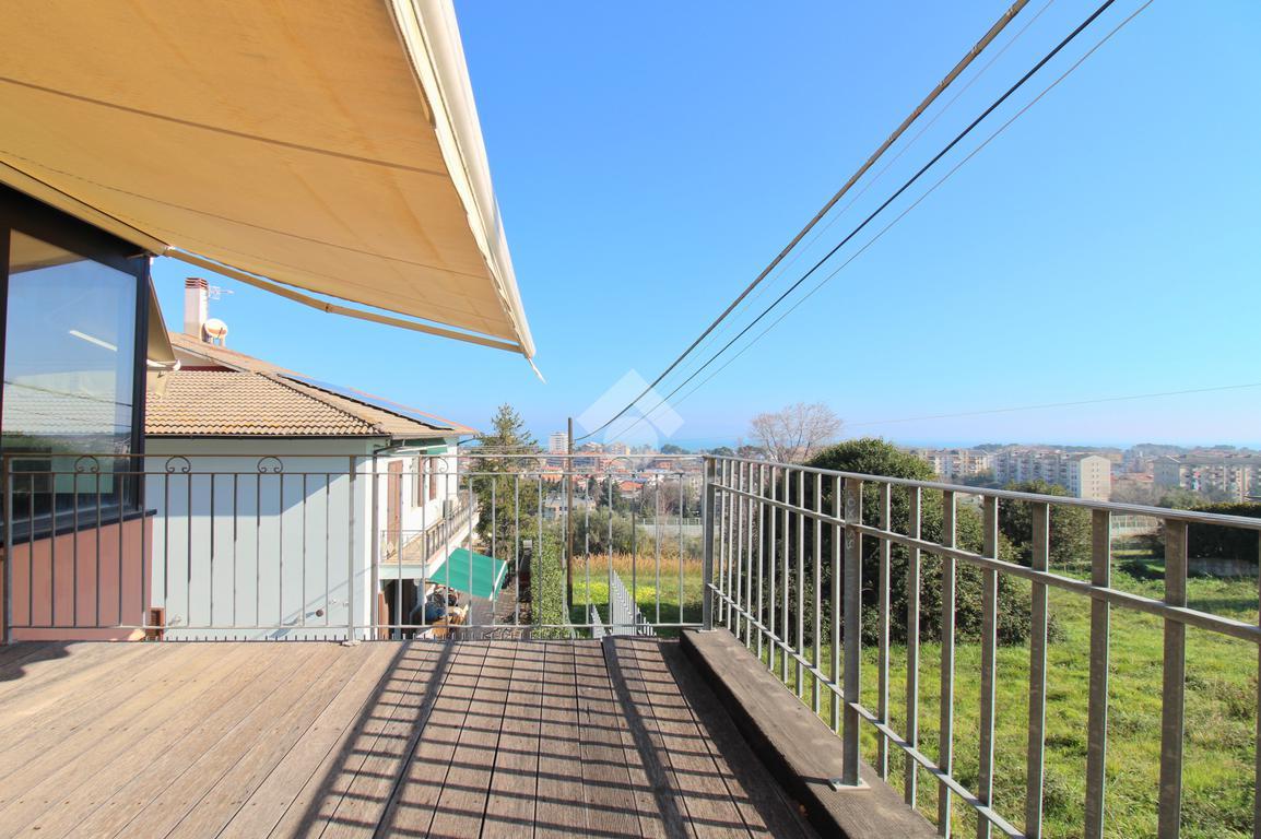 6-Zimmer Wohnung in Pescara, Italy, Nr. 11376