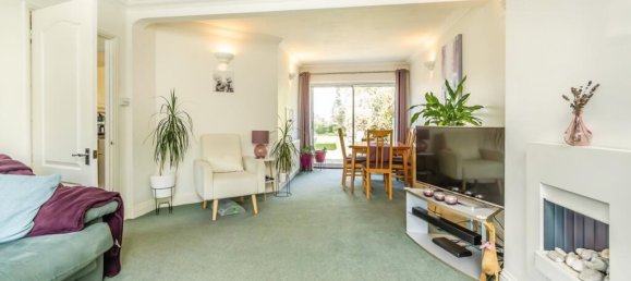 4 bedrooms House in South Croydon, United Kingdom No. 8093 3