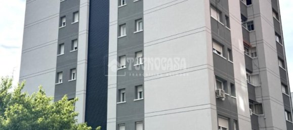 4 bedrooms Apartment in Mostoles, Spain No. 21221 18