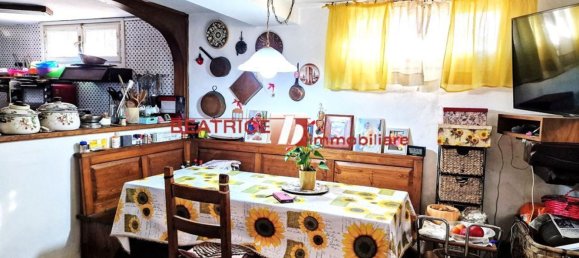 Вилла с 9 комнатами в Капаннори, Италия № 11313 40