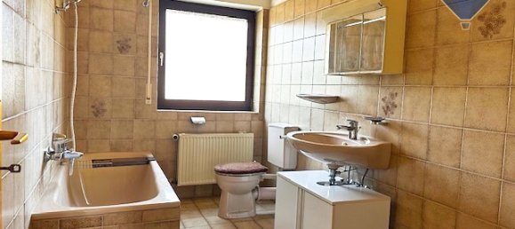 Adosado de 6 dormitorios en Limburg-Weilburg, Germany No. 361549 10