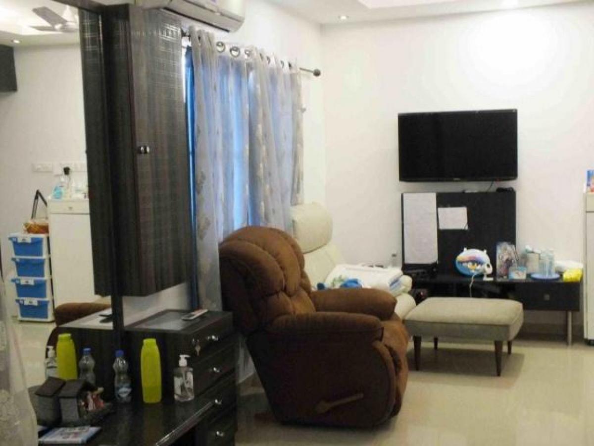 3 bedrooms House in Chennai, India No. 4433