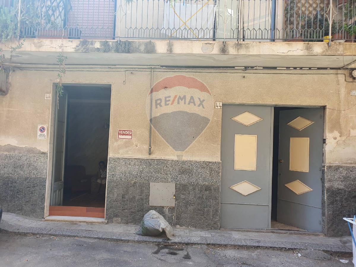 5 غرف نوم منزل في Paterno, Italy رقم 329488