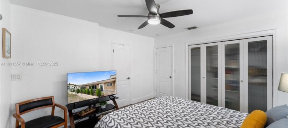 2 bedrooms Villa for rent in Miami, Miami-Dade, Florida, USA № 614235 16