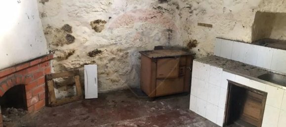 2 bedrooms House in Ponte da Barca, Portugal No. 16850 2