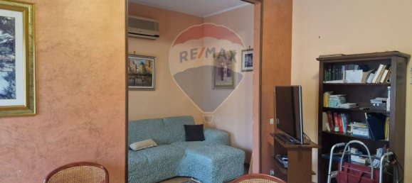 Apartamento de 3 dormitorios en Palermo, Italy No. 52289 9