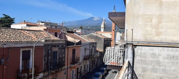 5 rooms House in Fiumefreddo di Sicilia, Italy No. 70340 33