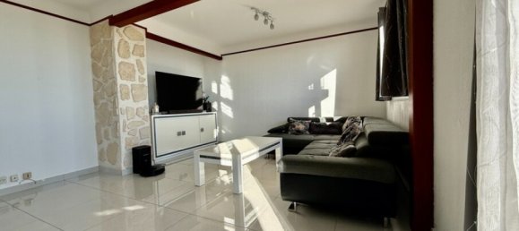 Квартира с 2 спальнями в Грас, Франция № 353497 3