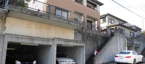 4 bedrooms House in Nagasaki, Japan No. 4223 2