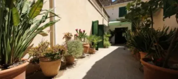 2 bedrooms House in Petra, Spain No. 202597 4