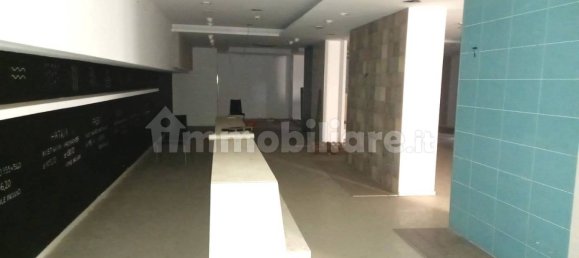 3غرفة عقار تجاري في Palermo, Italy رقم 46485 21