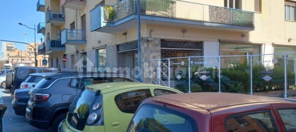 3غرفة عقار تجاري في Palermo, Italy رقم 46485 4