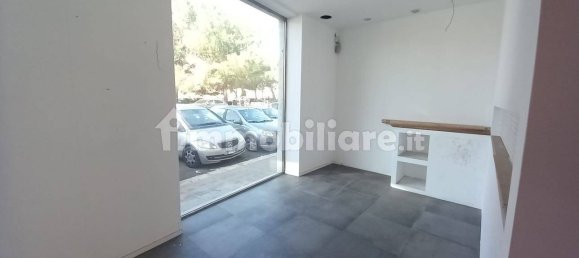 3غرفة عقار تجاري في Palermo, Italy رقم 46485 22