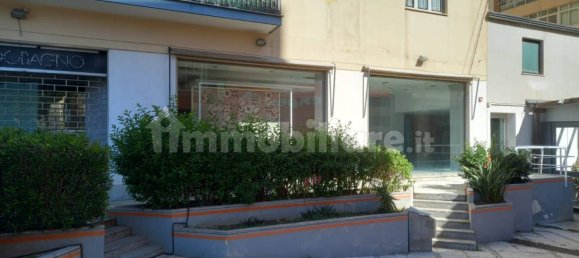 3غرفة عقار تجاري في Palermo, Italy رقم 46485 5