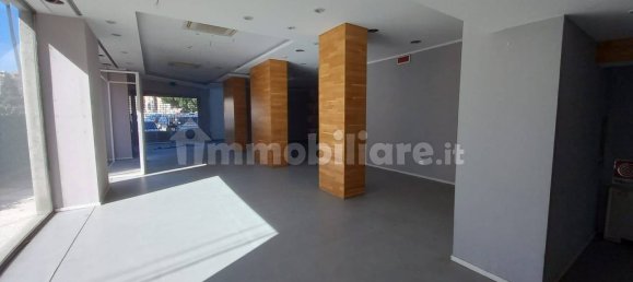 3غرفة عقار تجاري في Palermo, Italy رقم 46485 26