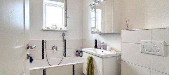 6 rooms Villa in Dorfbeuern, Austria No. 143187 11