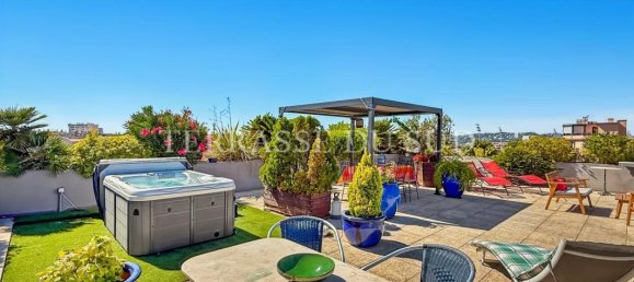 3 Schlafzimmer Wohnung in Marseille, France, Nr. 320854 3