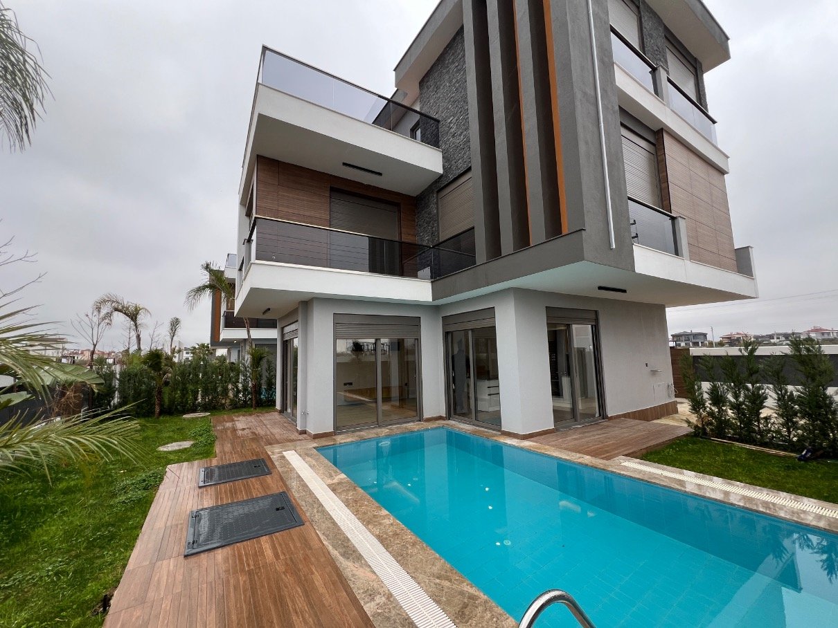 فيلا 4+1 في Antalya, Turkey رقم 40580