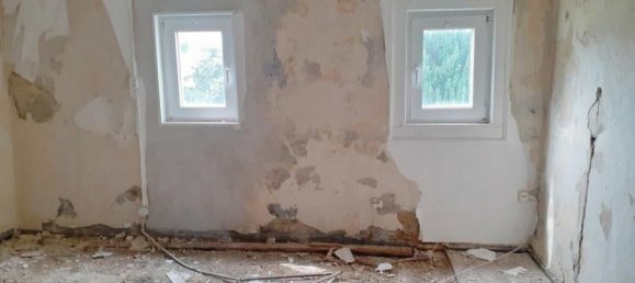 8 rooms Building in Chemnitz, Germany No. 41529 3