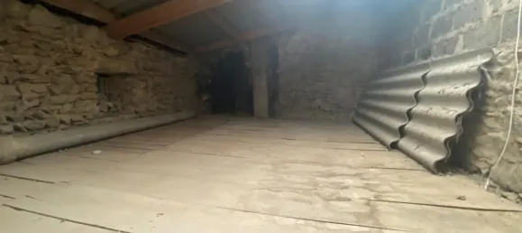 Таунхаус с 2 комнатами в Бергон, Франция № 197940 5