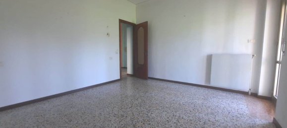 6 rooms Apartment in Castell'Arquato, Italy No. 112466 4