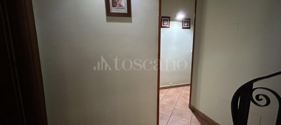 Здание с 12 комнатами в Сиракузы, Италия № 246675 13