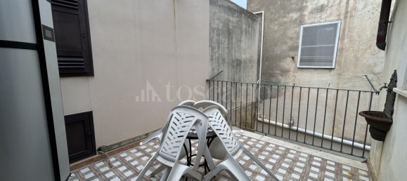 Здание с 12 комнатами в Сиракузы, Италия № 246675 24