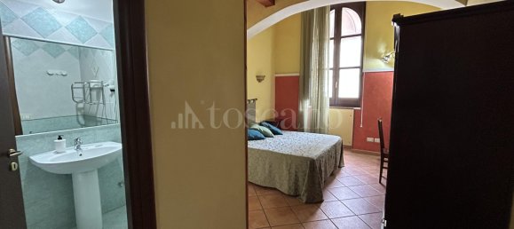 Здание с 12 комнатами в Сиракузы, Италия № 246675 14