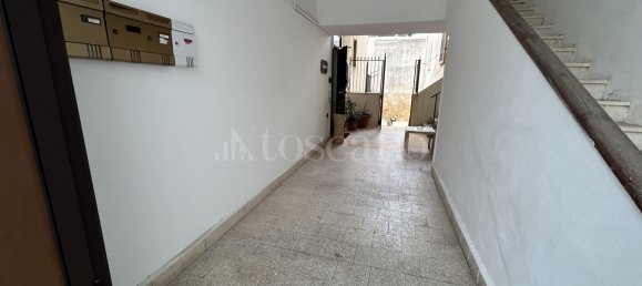 Здание с 12 комнатами в Сиракузы, Италия № 246675 2