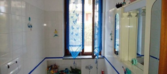 Casa de 3 habitaciónes en Gambolò, Italy No. 202682 6