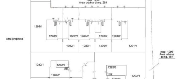 Casa de 3 habitaciónes en Gambolò, Italy No. 202682 15