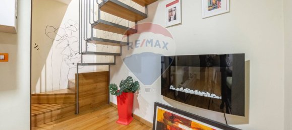 Квартира с 5 комнатами в Катания, Италия № 72745 8