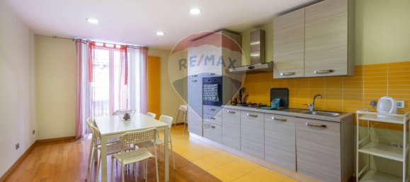 Квартира с 5 комнатами в Катания, Италия № 72745 15