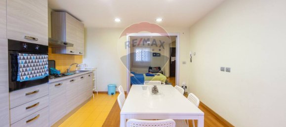 Квартира с 5 комнатами в Катания, Италия № 72745 14