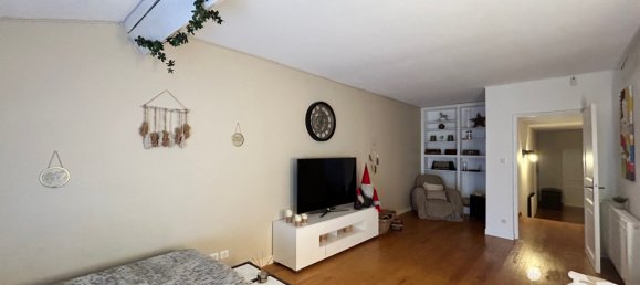 Villa de 7 dormitorios en Mey, France No. 252845 23