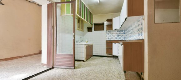 4 bedrooms House in Uzes, France No. 306437 6