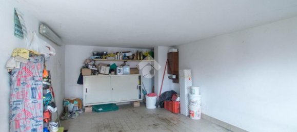 Casa de 5 divisões em San Prospero, Italy N.º 125774 13