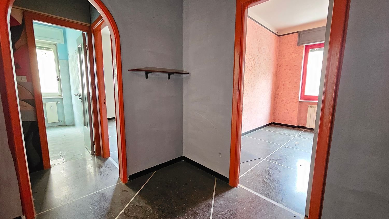 4 rooms Apartment in Genoa, Italy No. 228815