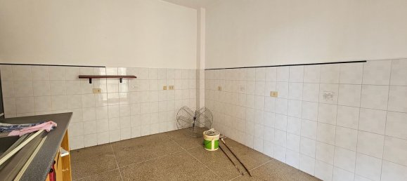4 rooms Apartment in Genoa, Italy No. 228815 13