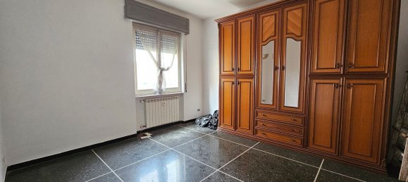 4 rooms Apartment in Genoa, Italy No. 228815 8