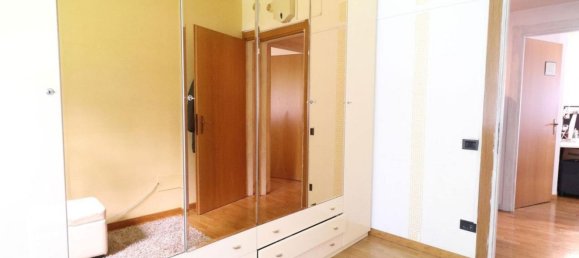 4 bedrooms Apartment in Treviolo, Italy No. 380811 6